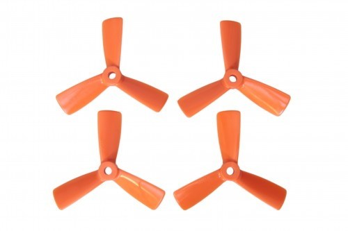 3,5 x 4,5 Dreiblatt-Propeller, 2 x l. u 2 x r.